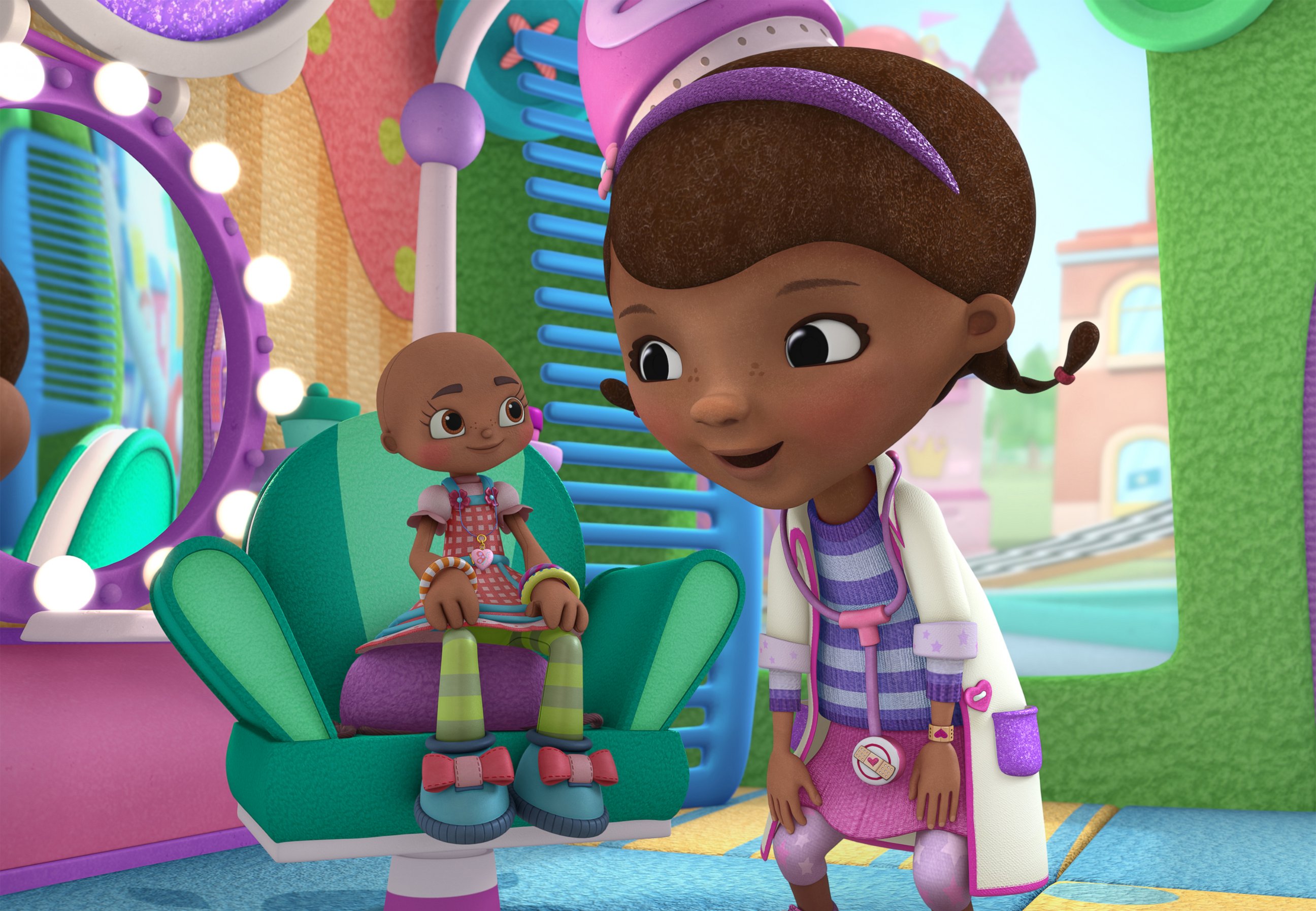 Robin Roberts voices character on 'Doc McStuffins' for National Cancer  Survivor's Day - ABC News