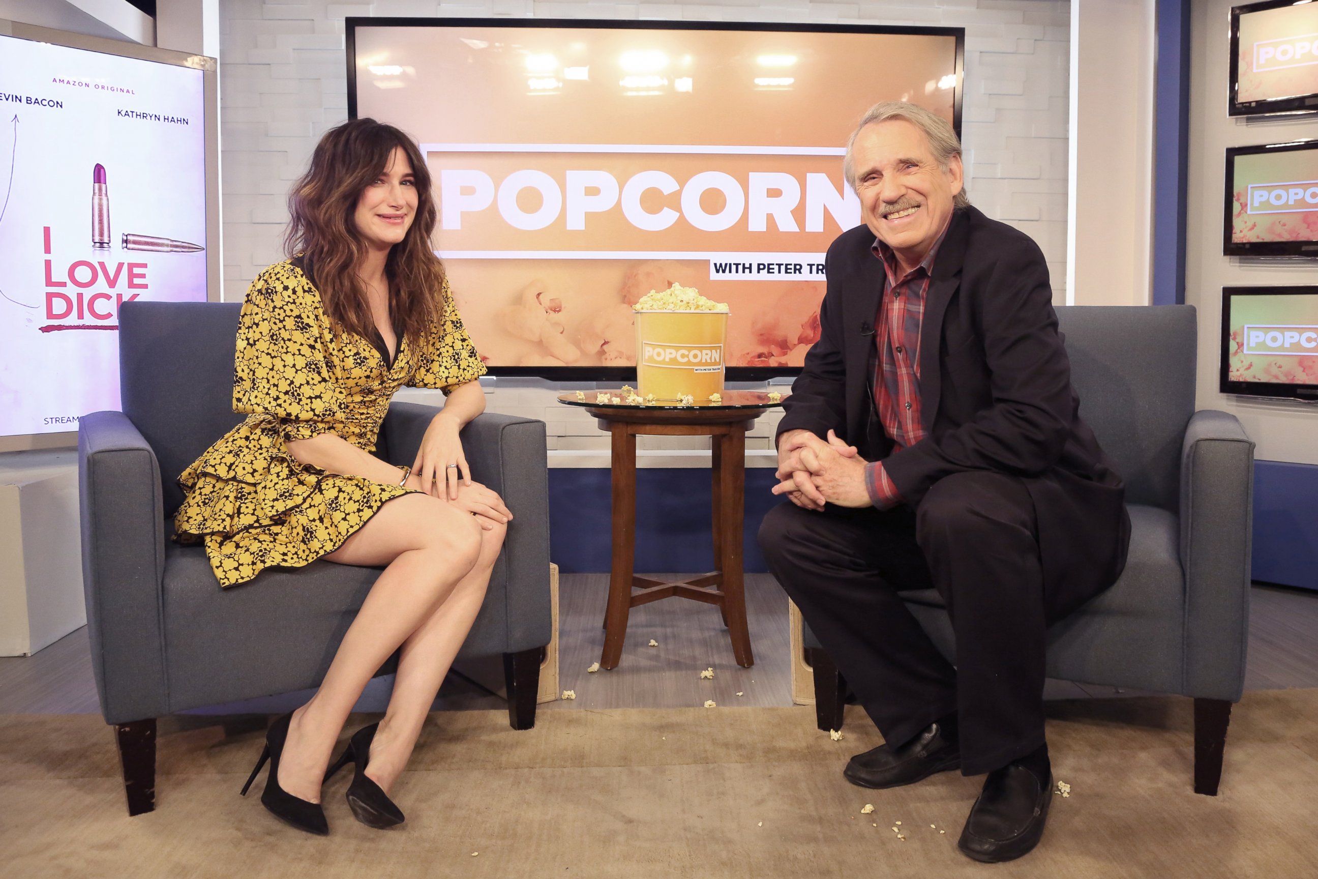 PHOTO: Kathryn Hahn and Peter Travers at the ABC News studios, April 24, 2017. 