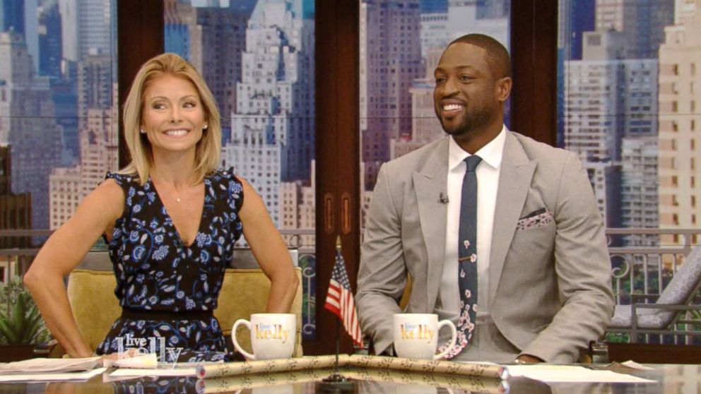 PHOTO: Dwyane Wade guest hosts with Kelly Ripa on "Live! with Kelly," July 7, 2016.