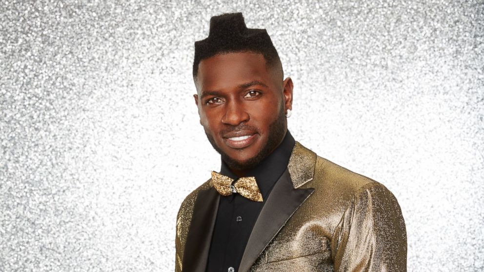 PHOTO: Antonio Brown and the rest of the stars will grace the ballroom floor for the first time on live national television with their professional partners during the two-hour season premiere of "Dancing with the Stars," on Monday, March, 21, 2016.