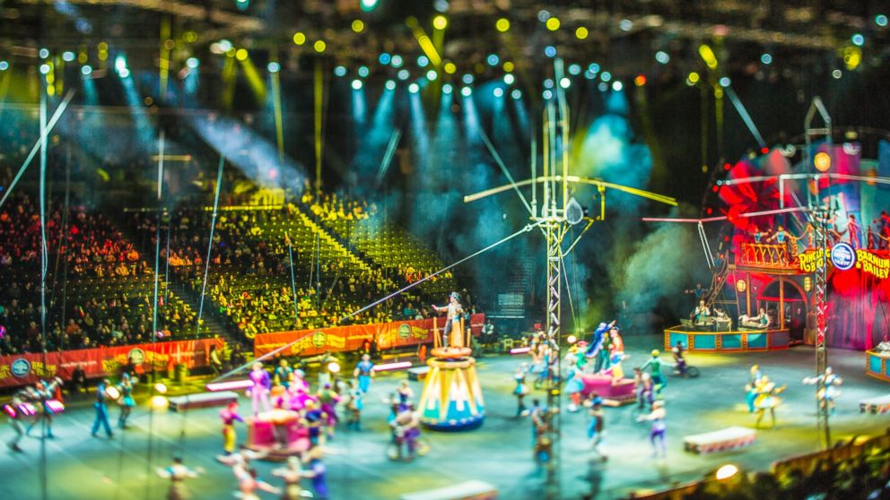Ringling Brothers and Barnum & Bailey Circus Xtreme: Tiny Edition With ...