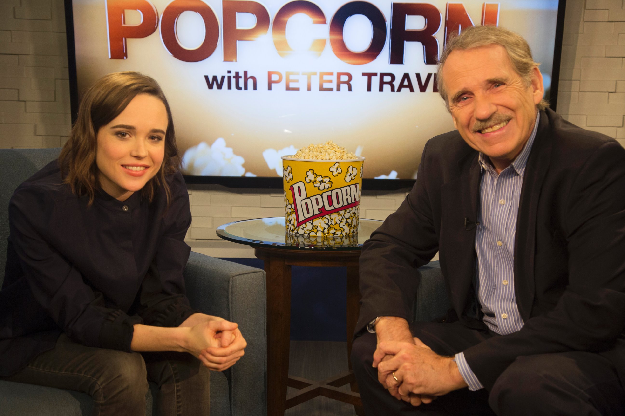 PHOTO: Ellen Page and Peter Travers on the set of 'Popcorn with Peter Travers'