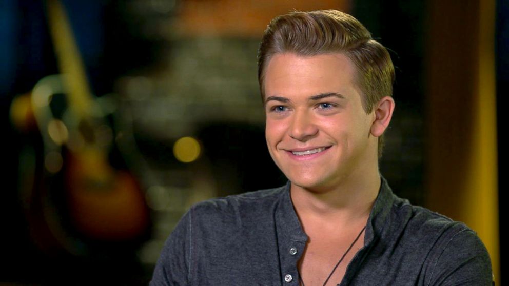Country music's Hunter Hayes talked to ABC's Robin Roberts for the ABC special "Countdown to the CMA Awards: 15 Songs that Changed Country Music."