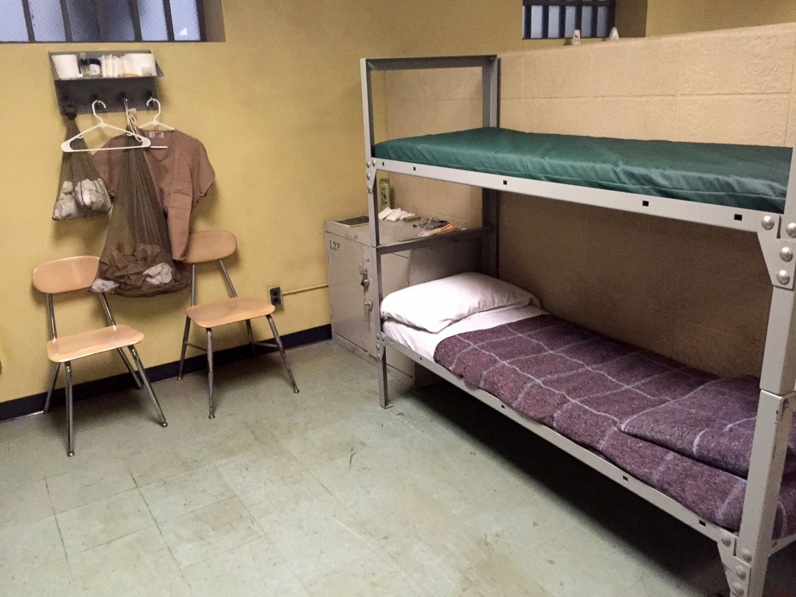 ‘Orange Is The New Black’ Ladies of Litchfield and Behind The Scenes