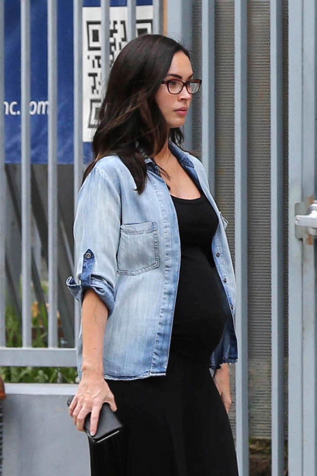 Megan Fox Goes Low-Key in LA from Kerry Washington gushes over pregnant &ap...