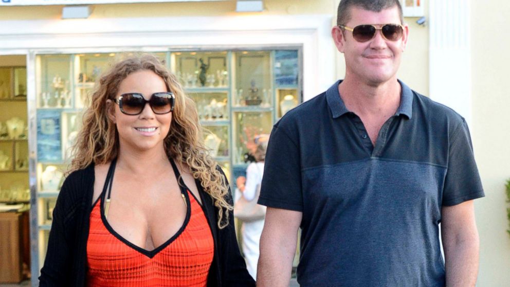 Mariah Carey is seen holding hands with Australian business billionaire James Packer, June 19, 2015, in Capri, Italy. 
  
AKM-GSI        June  19, 2015

**USA ONLY**


