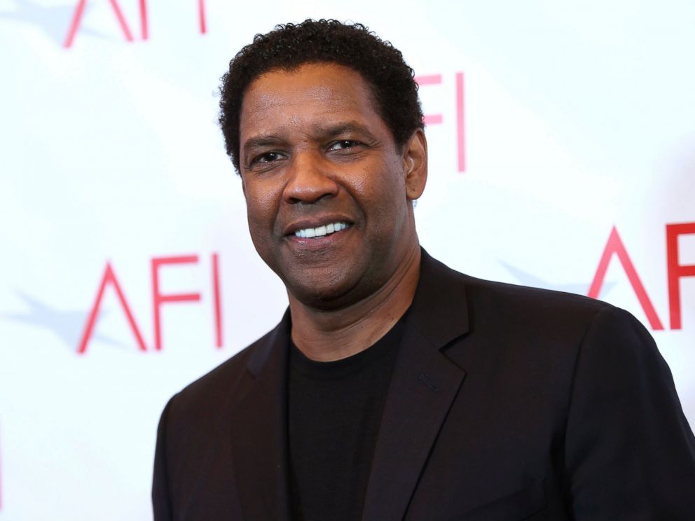 PHOTO: Denzel Washington arrives at the AFI Awards at the Four Seasons Hotel, Jan. 6, 2017, in Los Angeles.