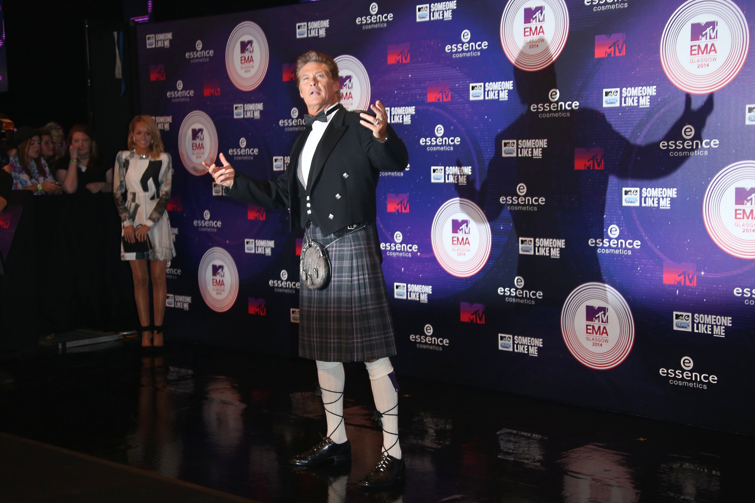 Actor David Hasselhoff poses for photographers upon arrival at the 2014 MTV European Music Awards in Glasgow, Nov. 9, 2014.