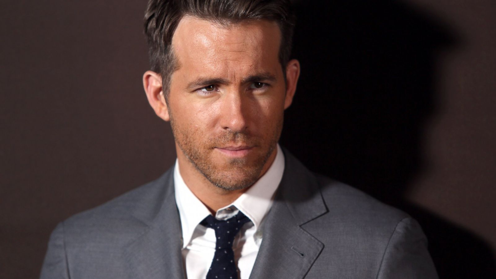 Ryan Reynolds film 'The Captive' booed at Cannes 