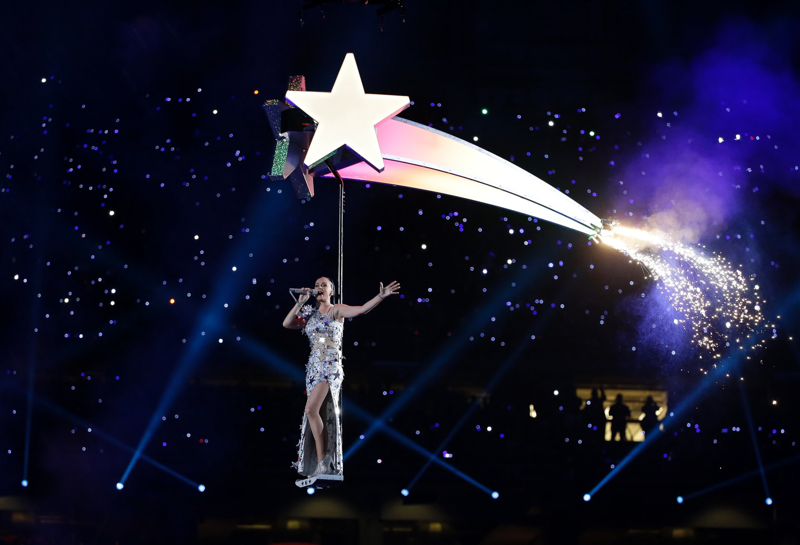 PHOTO: Katy Perry performs during halftime of NFL Super Bowl XLIX football game between the Seattle Seahawks and the New England Patriots, Feb. 1, 2015, in Glendale, Ariz.