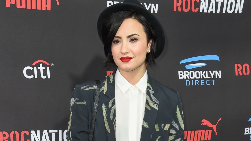 Demi Lovato arrives at the Roc Nation Pre-Grammy Brunch at RocNation Offices in Beverly Hills, Calif., Feb. 7, 2015. 