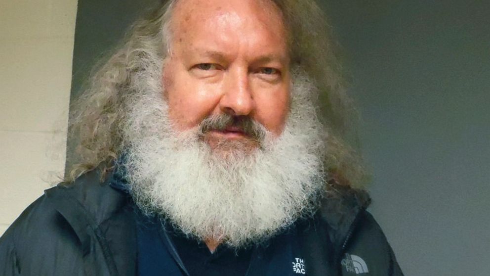 Randy Quaid And Wife Evi Released From Custody In Vermont Abc News 
