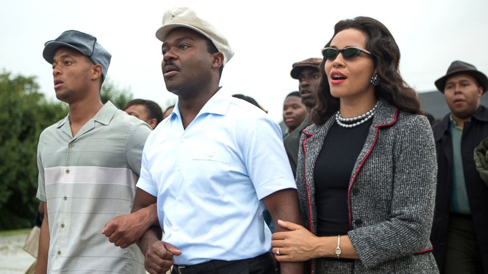 PHOTO: David Oyelowo, center, as Martin Luther King, Jr. and Carmen Ejogo, right, as Coretta Scott King in the film, "Selma."