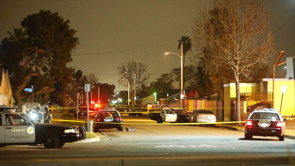 PHOTO: Los Angeles County Sheriffs close the scene of an accident in Compton, Calif., Jan. 29, 2015. A lawyer for Marion "Suge" Knight, a Death Row Records founder, says Knight was driving a vehicle involved in an accident.