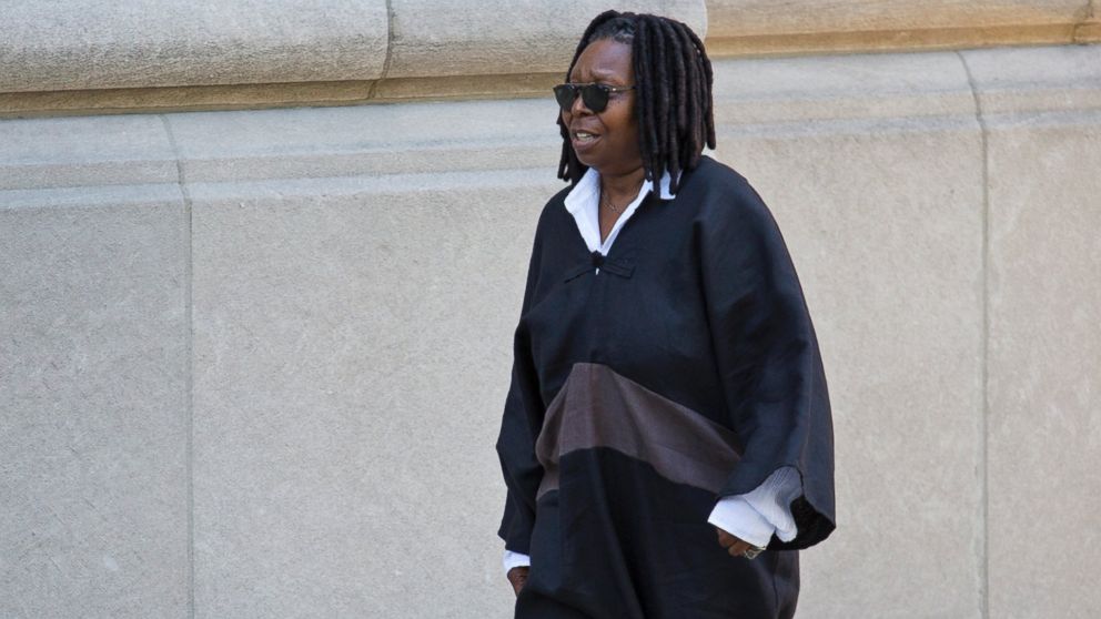 PHOTO: Whoopi Goldberg arrives at a funeral service for comedian Joan Rivers at Temple Emanu-El in New York, Sept. 7, 2014.