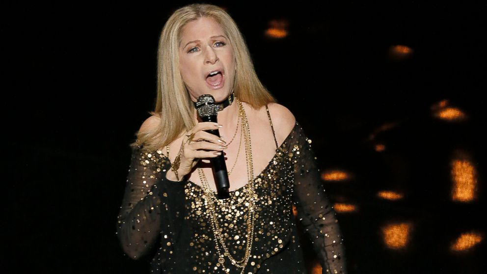 Barbra Streisand Reveals the Moment James Brolin Fell for Her - ABC News