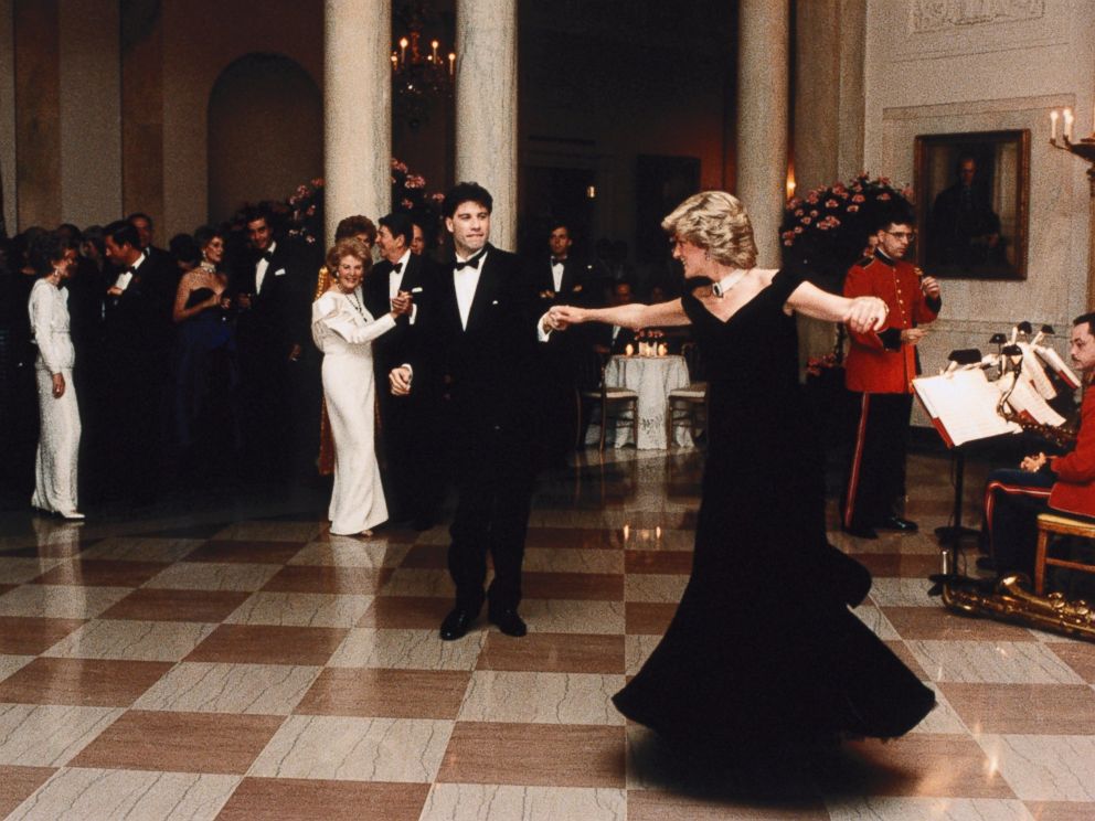 PHOTO: John Travolta twirls Princess Diana on the dance floor while at a White House banquet, on Nov. 9, 1985, in Washington.
