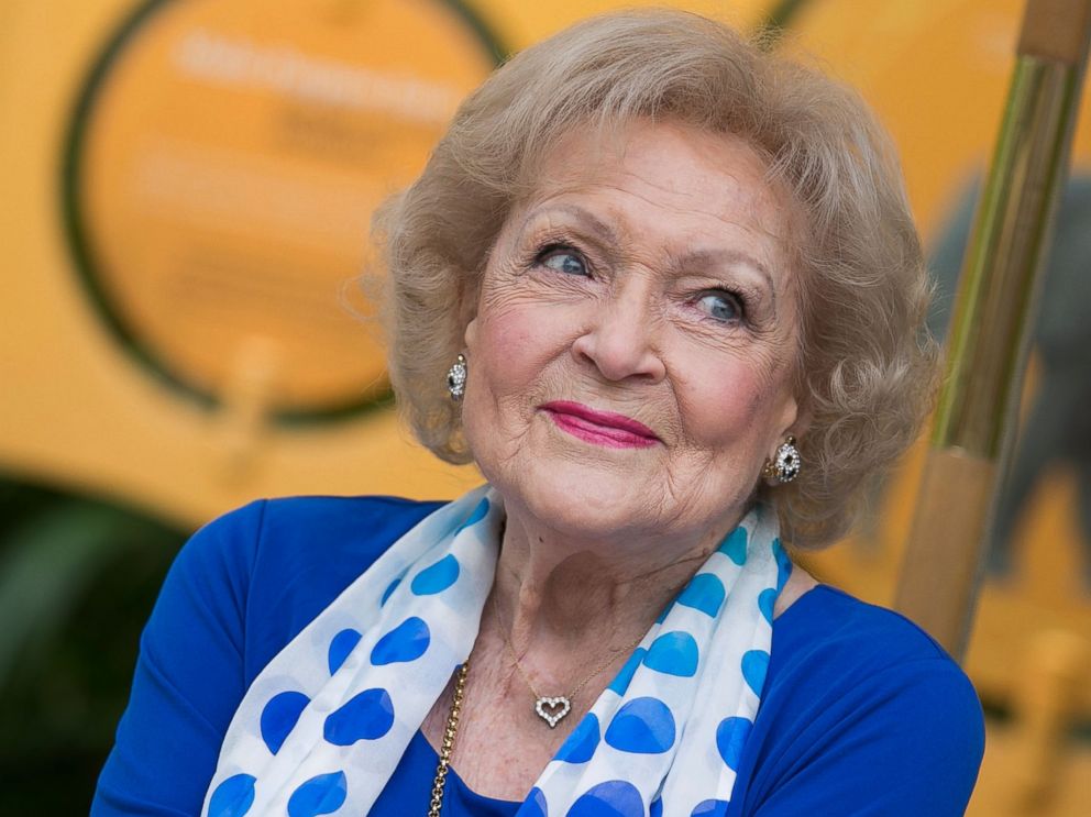 PHOTO: Betty White attends the media preview for Greater Los Angeles Zoo Association's Beastly Ball fundraiser at Los Angeles Zoo on June 11, 2015 in Los Angeles.