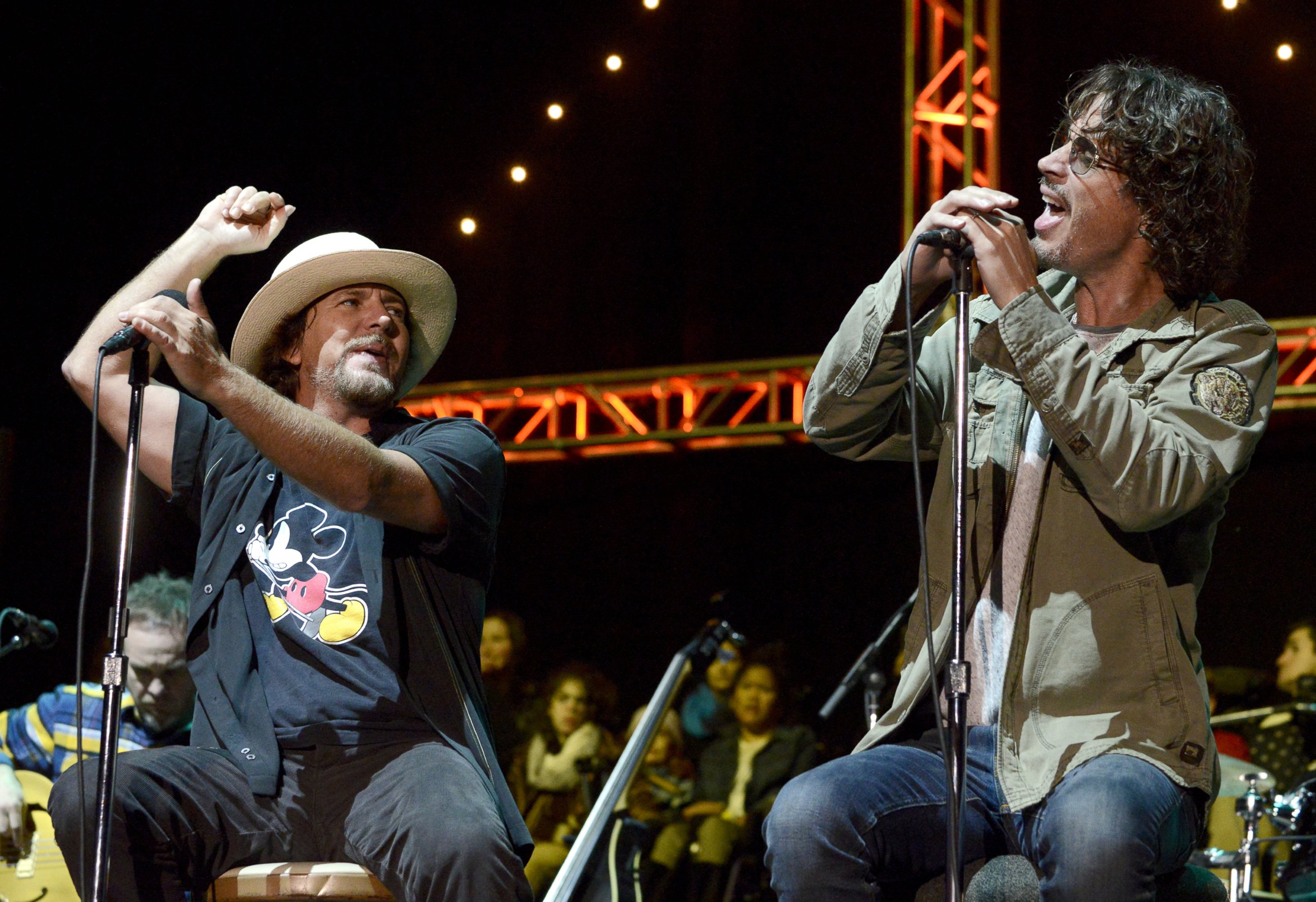PHOTO: Eddie Vedder of Pearl Jam and Chris Cornell perform during the 28th annual Bridge School Benefit at Shoreline Amphitheatre, Oct. 26, 2014, in Mountain View, California. 