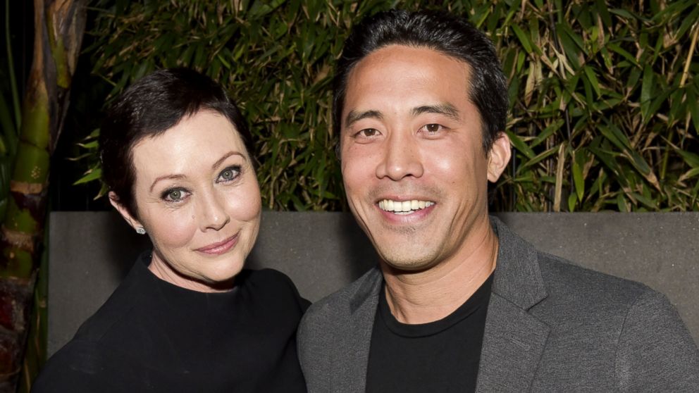 VIDEO: Shannen Doherty Battles Cancer in Bright Pink Wig