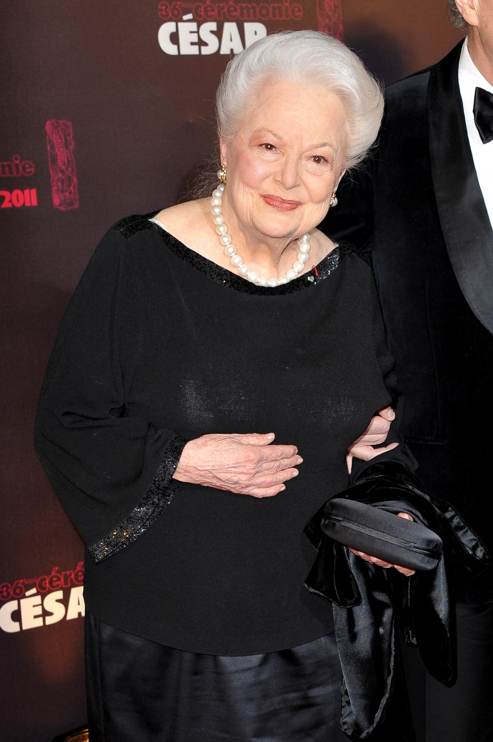 PHOTO: Olivia de Havilland arrives at the 36th French Cesar film awards ceremony at Theatre du Chatelet, Feb. 25, 2011, in Paris, France.