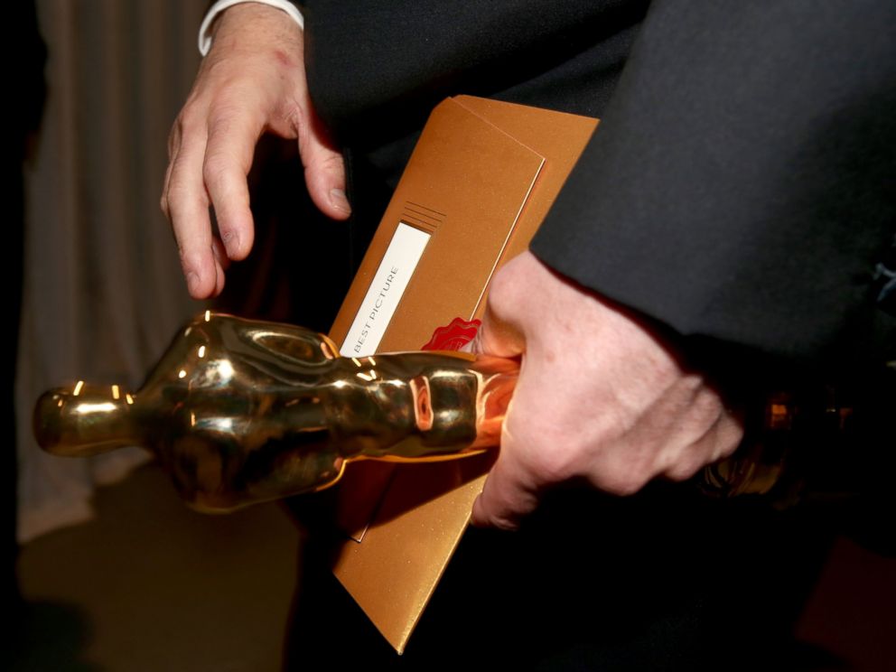 PHOTO: The Oscar statuette for Best Picture is seen backstage during the 87th Annual Academy Awards at Dolby Theatre, Feb. 22, 2015, in Hollywood, California.