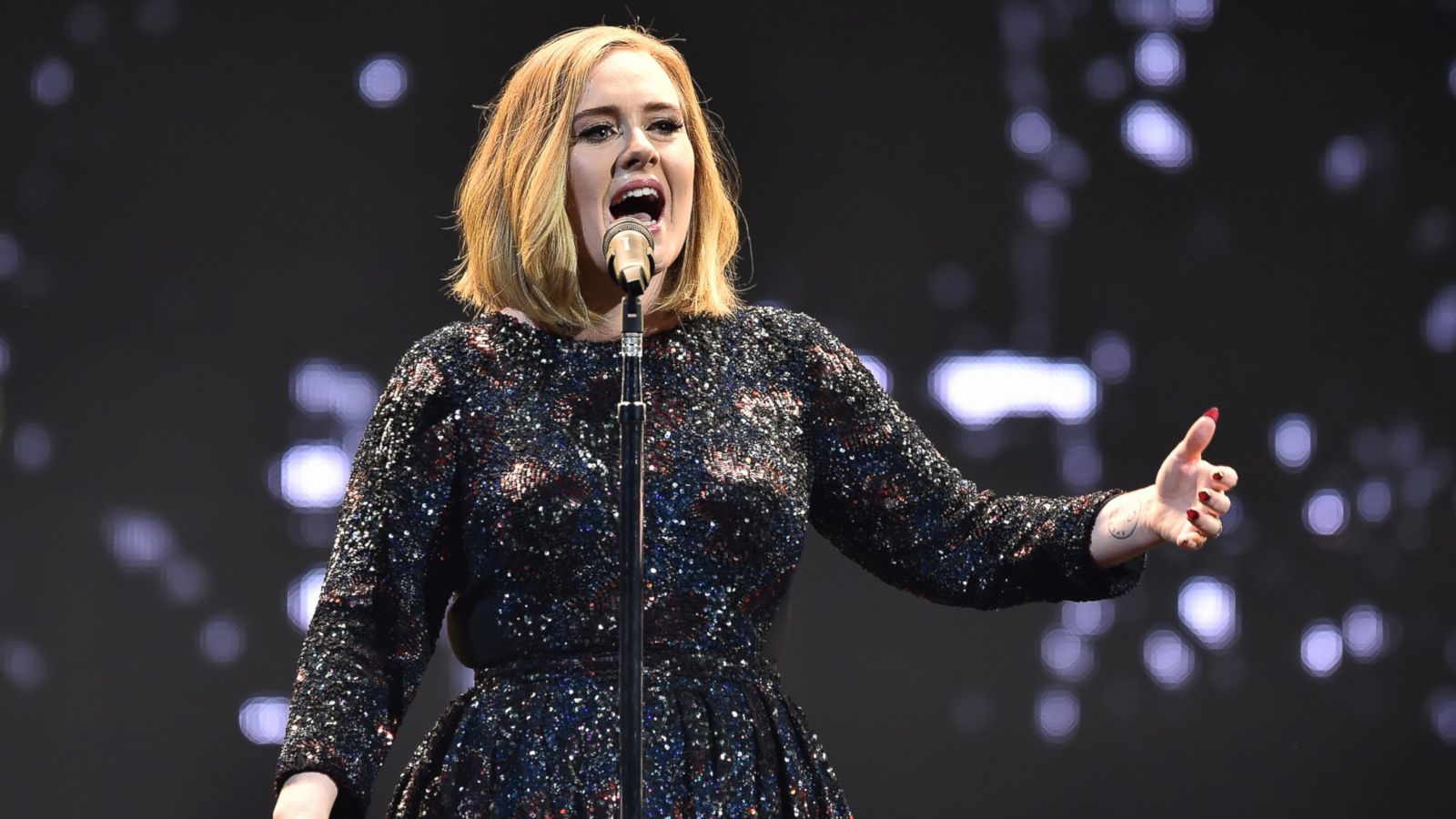 Adele's 'Vanity Fair' Interview: 11 Things She Admitted That We