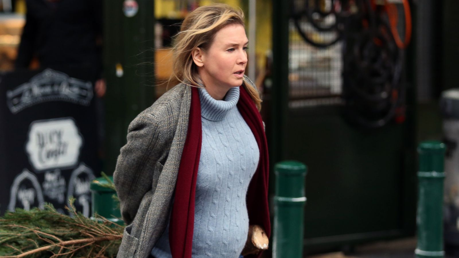 Renee Zellweger Is Ready to Pop on Bridget Jones's Set