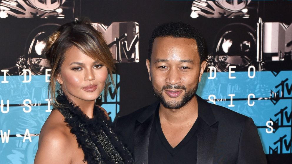 Chrissy Teigen announces she and John Legend are expecting another baby