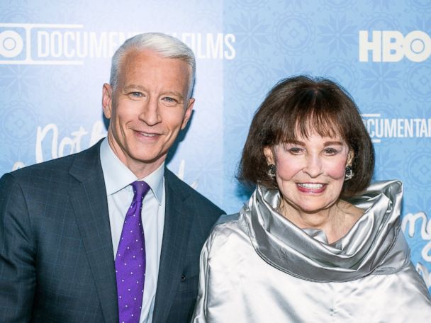 Gloria Vanderbilt Opens Up About Past Romances With Frank Sinatra