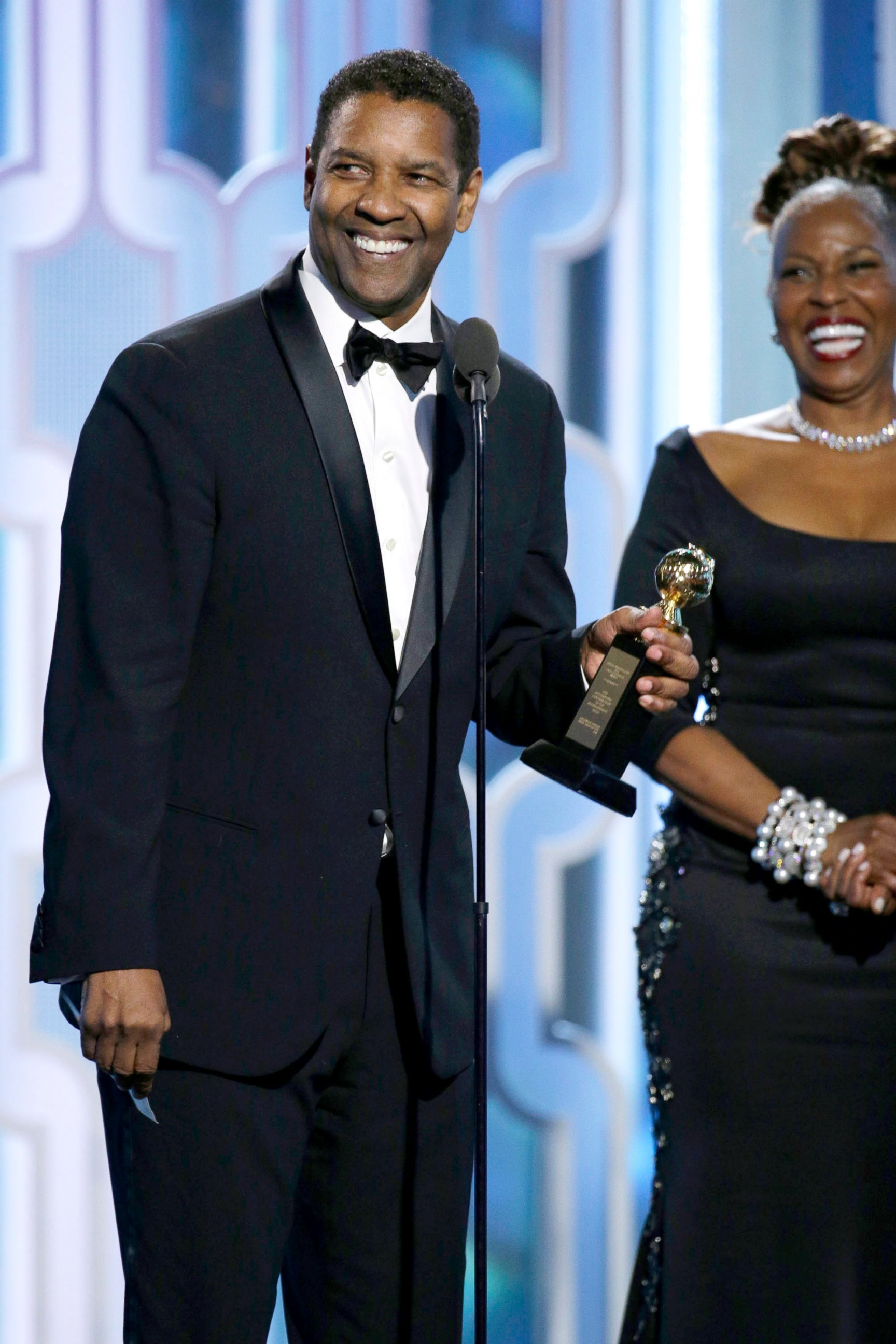PHOTO: Denzel Washington during the 73rd Annual Golden Globe Awards at The Beverly Hilton Hotel on Jan. 10, 2016 in Beverly Hills, Calif.