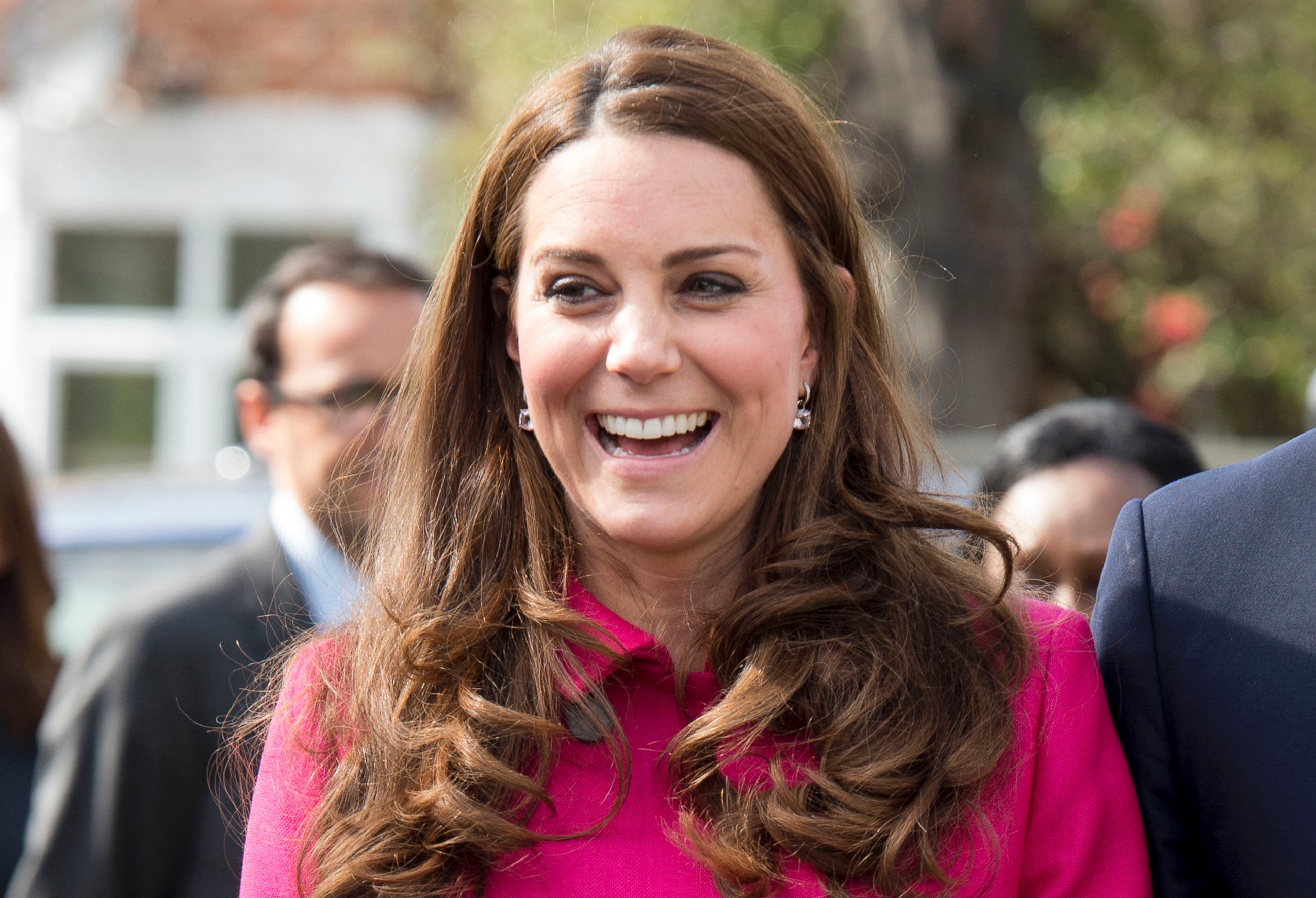 PHOTO: Catherine, Duchess of Cambridge visits The XLP Charity on Mar. 27, 2015 in London.  