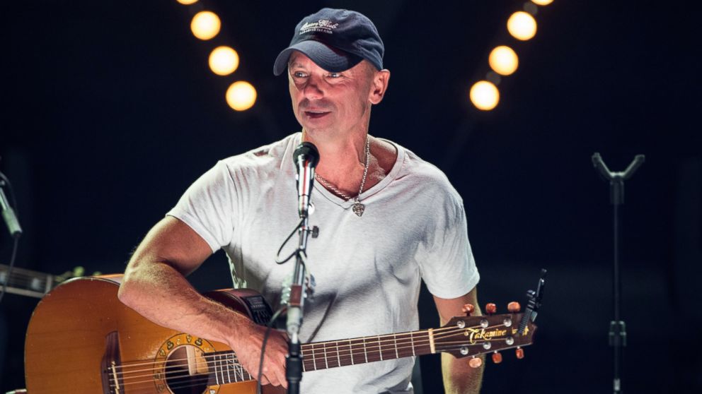 PHOTO: Country Singer Kenny Chesney performs at the iHeartRadio Album Release Party for "The Big Revival" at iHeartRadio Theater, Sept. 12, 2014, in Burbank, Calif. 