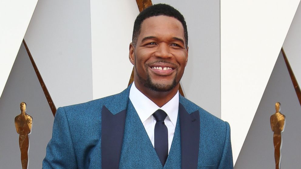 TV personality Michael Strahan attends the 88th Annual Academy Awards at Hollywood & Highland Center, Feb. 28, 2016 in Hollywood, Calif.