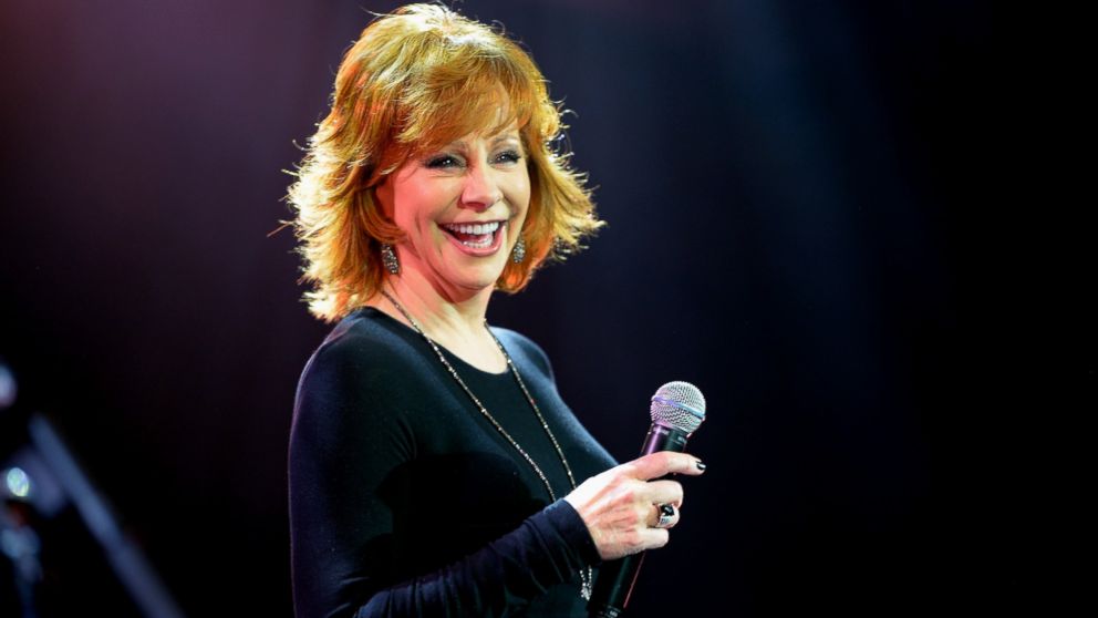 Singer Reba McEntire speaks onstage during Muhammad Ali's Celebrity Fight Night XXII at the JW Marriott Phoenix Desert Ridge Resort & Spa, April 8, 2016, in Phoenix, Arizona.