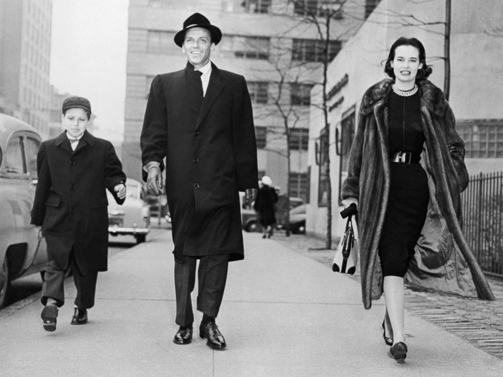 PHOTO: Gloria Vanderbilt Stokowska strolling with actor-singer Frank Sinatra and the latters son, Frank, Jr., on New Yorks First Avenue, Dec. 31, 1954.
