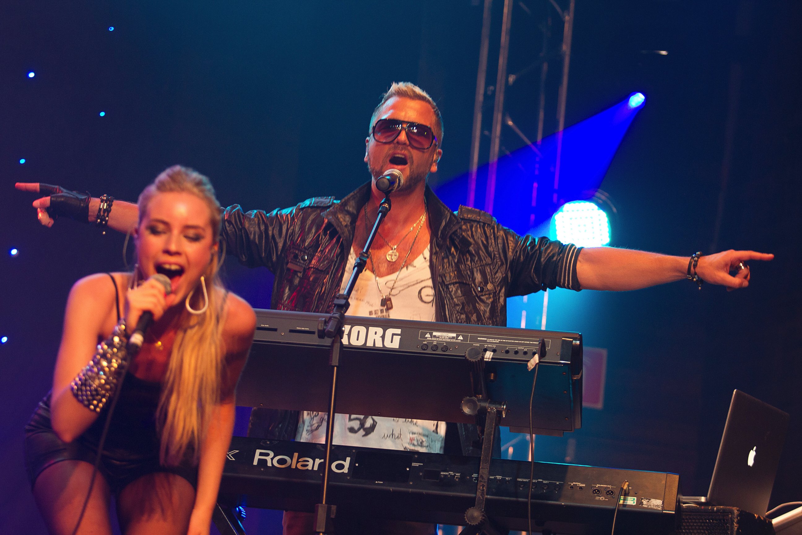 PHOTO:Julia Williamson and Ulf Ekberg of the band Ace of Base performs live on stage at the Carioca Club, Nov. 29, 2011 in Sao Paulo. 