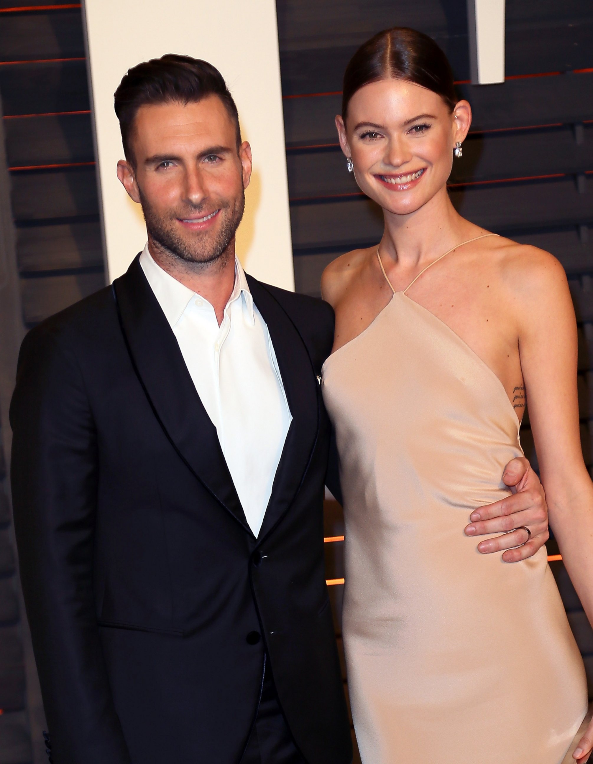 PHOTO: Recording artist Adam Levine and wife model Behati Prinsloo attend the 2015 Vanity Fair Oscar Party hosted by Graydon Carter, Feb. 22, 2015 in Beverly Hills, Calif. 