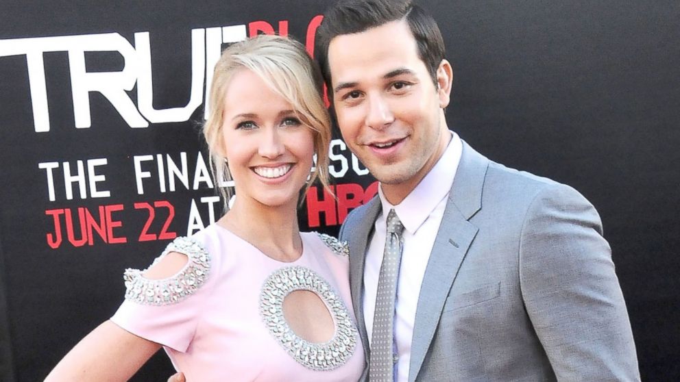 Anna Camp and actor Skylar Astin arrive at HBO's 'True Blood' Final Season Premiere, June 17, 2014, at TCL Chinese Theatre in Hollywood, Calif.