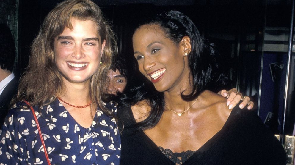PHOTO: Brooke Shields, left, and Beverly Johnson, right, attend the "Midnight Run" premiere on July 11, 1988 in New York City.