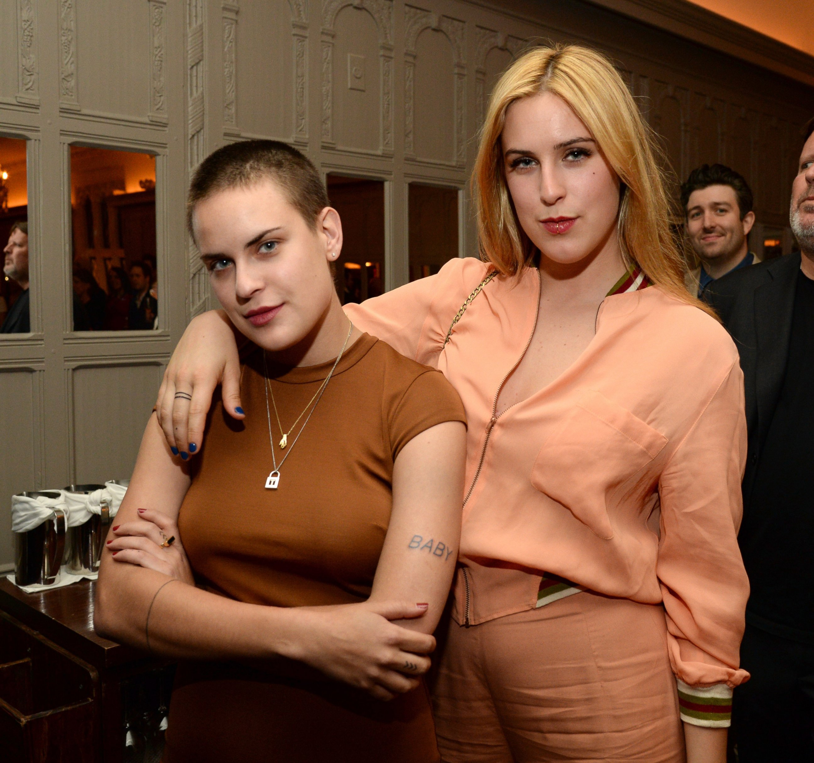 PHOTO: Tallulah Willis and Scout Willis celebrate Bruce Willis' 60th birthday at Harlow in New York