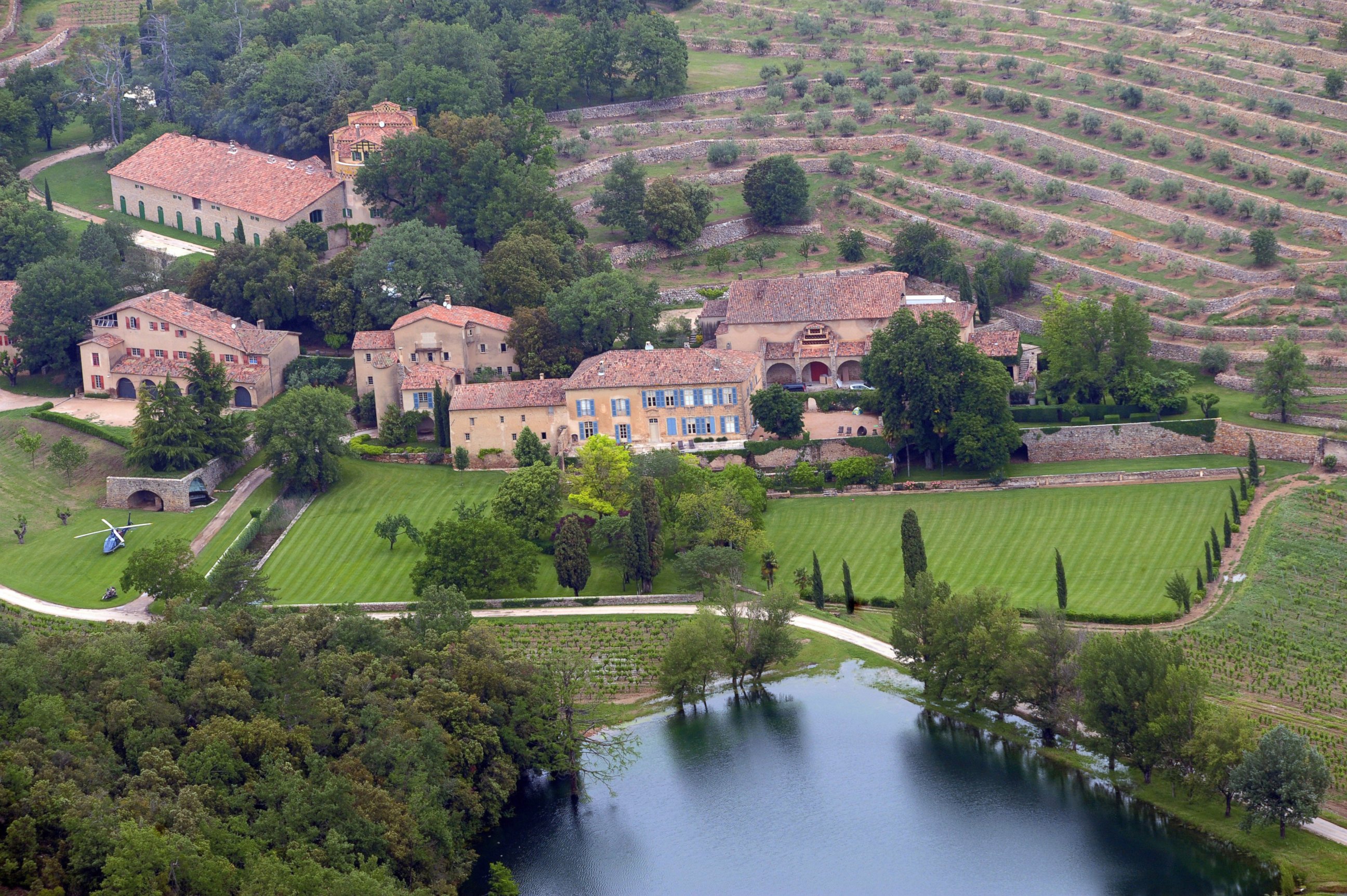 PHOTO: An aerial view of Chateau Miraval, a vineyard estate owned by US businessman Tom Bove, taken, May 31, 2008, in Le Val, France.