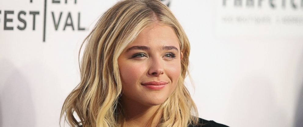 992px x 415px - Chloe Grace Moretz Comes Clean on Relationship With Brooklyn Beckham - ABC  News