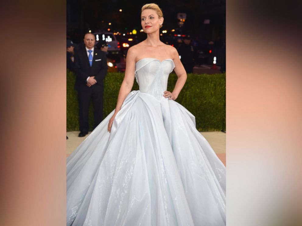 PHOTO: Actress Claire Danes attends the "Manus x Machina: Fashion In An Age Of Technology" Costume Institute Gala at Metropolitan Museum of Art, May 2, 2016, in New York.