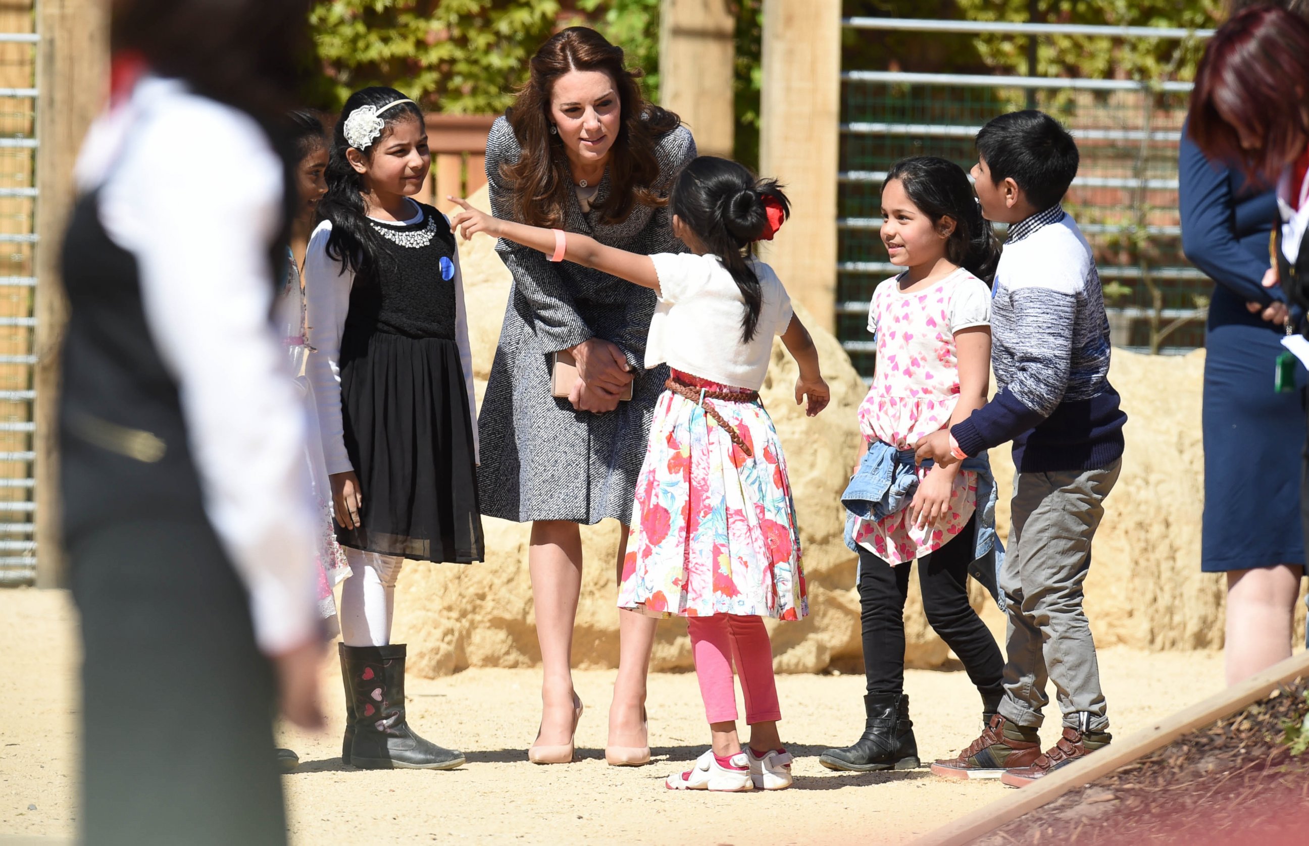 PHOTO:Catherine, Duchess Of Cambridge officially opens The Magic Garden At Hampton Court Palace, May 4, 2016, in London. 