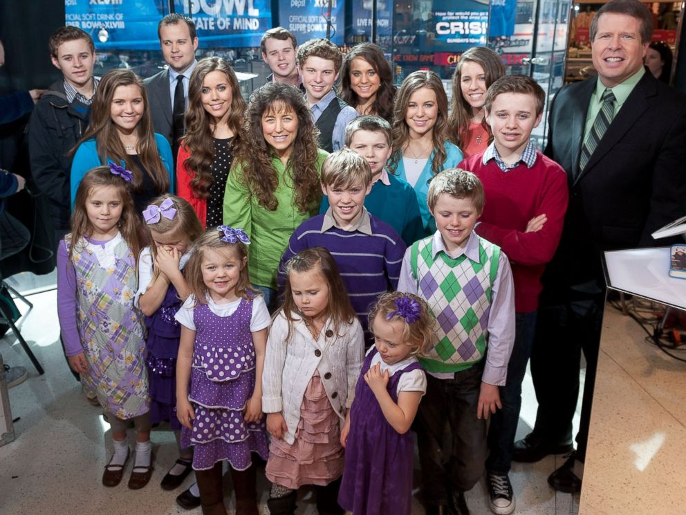 PHOTO: The Duggar family in Times Square, March 11, 2014 in New York City.
