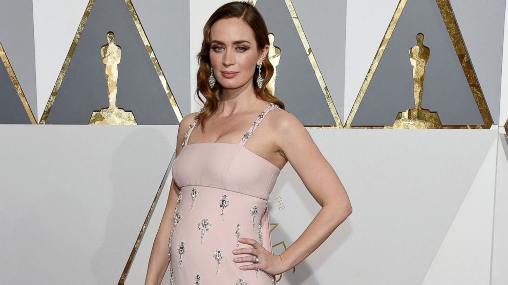 Emily Blunt Discusses How Her Second Pregnancy Is Different From Her Emily Blunt Discusses How Her Second Pregnancy Is Different From Her