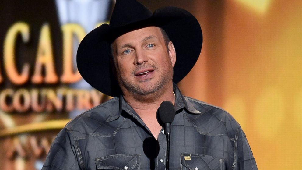 Why Garth Brooks Walked Away From Country Music 15 Years Ago - ABC