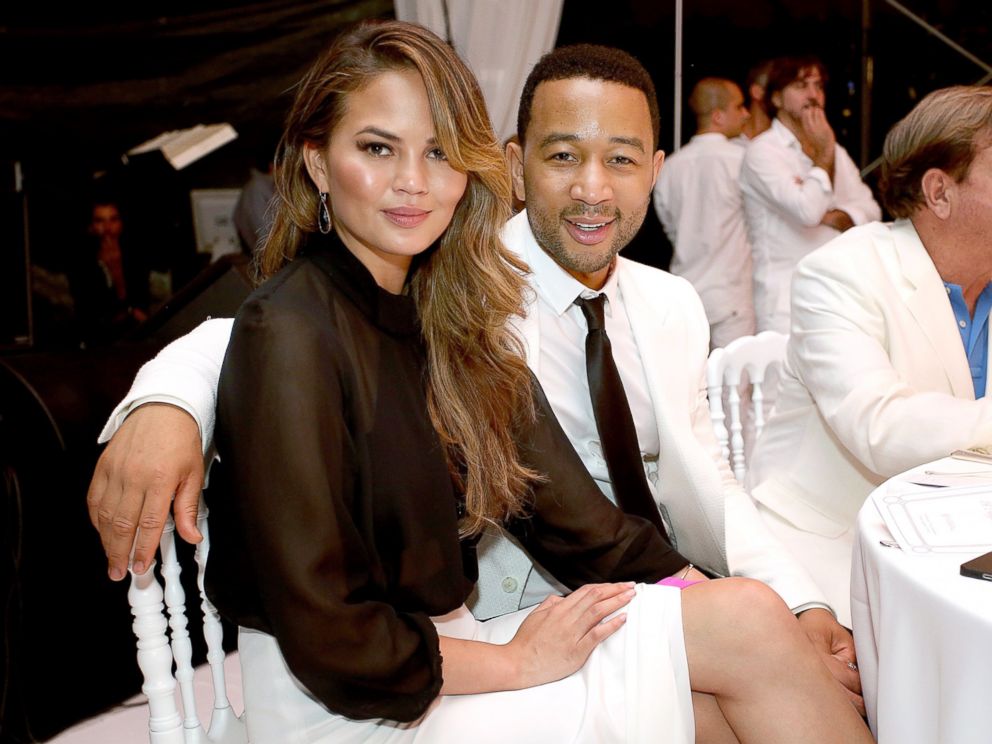 John Legend And Chrissy Teigen Hire Food Trucks For Protesters Abc News