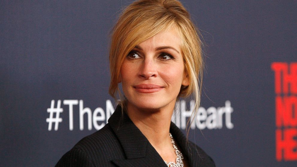 PHOTO: Julia Roberts attends "The Normal Heart" New York Screening at Ziegfeld Theater, May 12, 2014, in New York.
